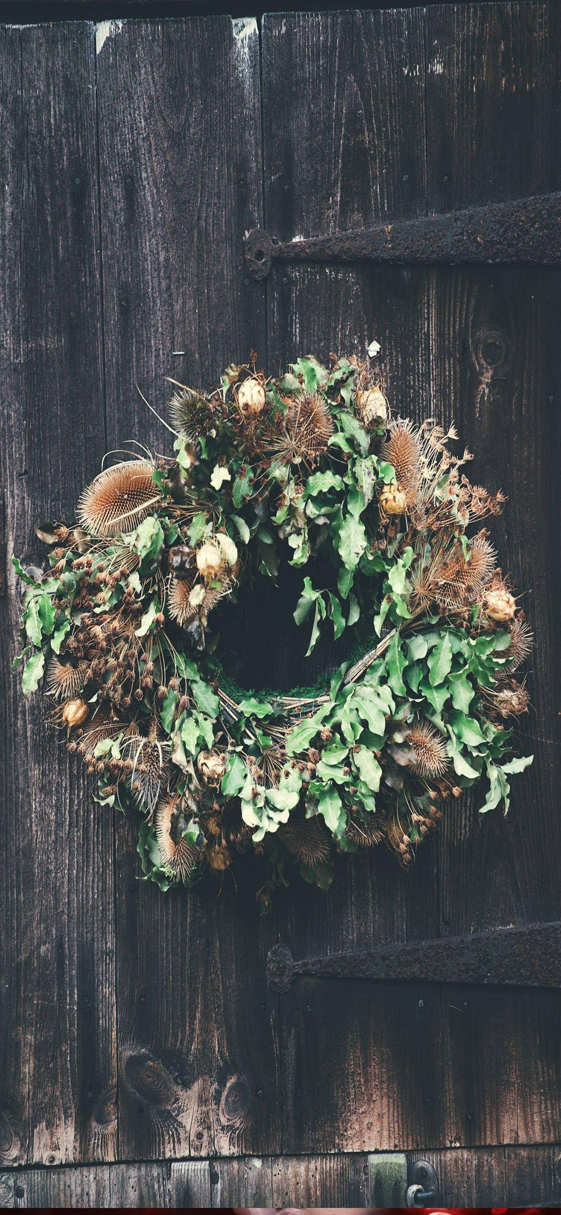 Taji la Krismasi na Kubuni ya Rustic Picha ya Ukuta