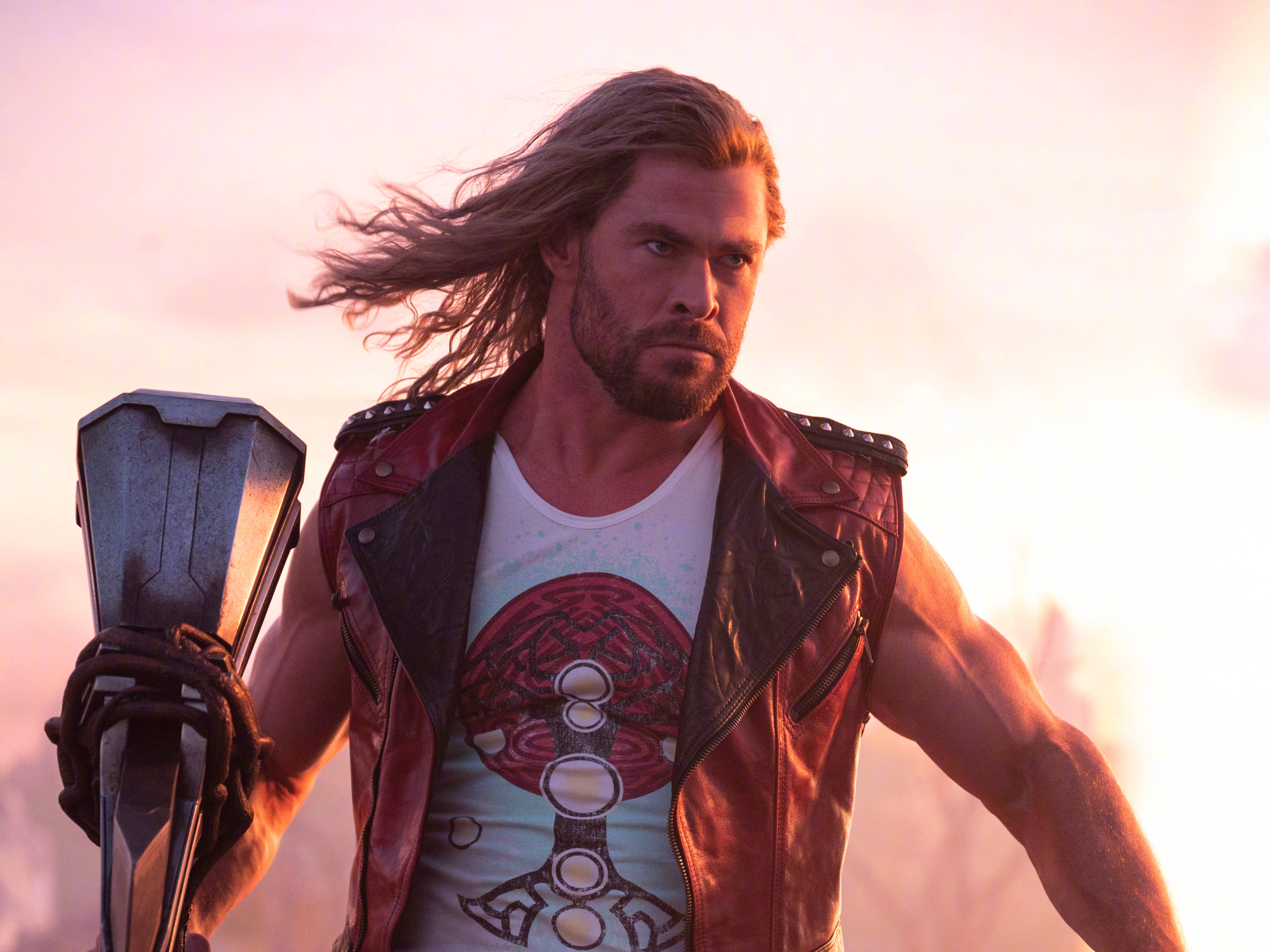 Thor Love And Thunder Thor Mkali Picha ya Ukuta