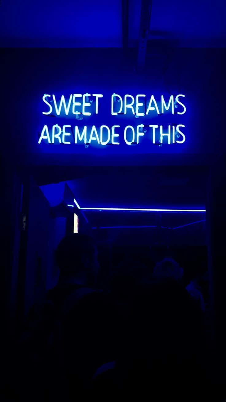 Tia mazingira yako na rangi ya Neon Blue Aesthetic Picha ya Ukuta