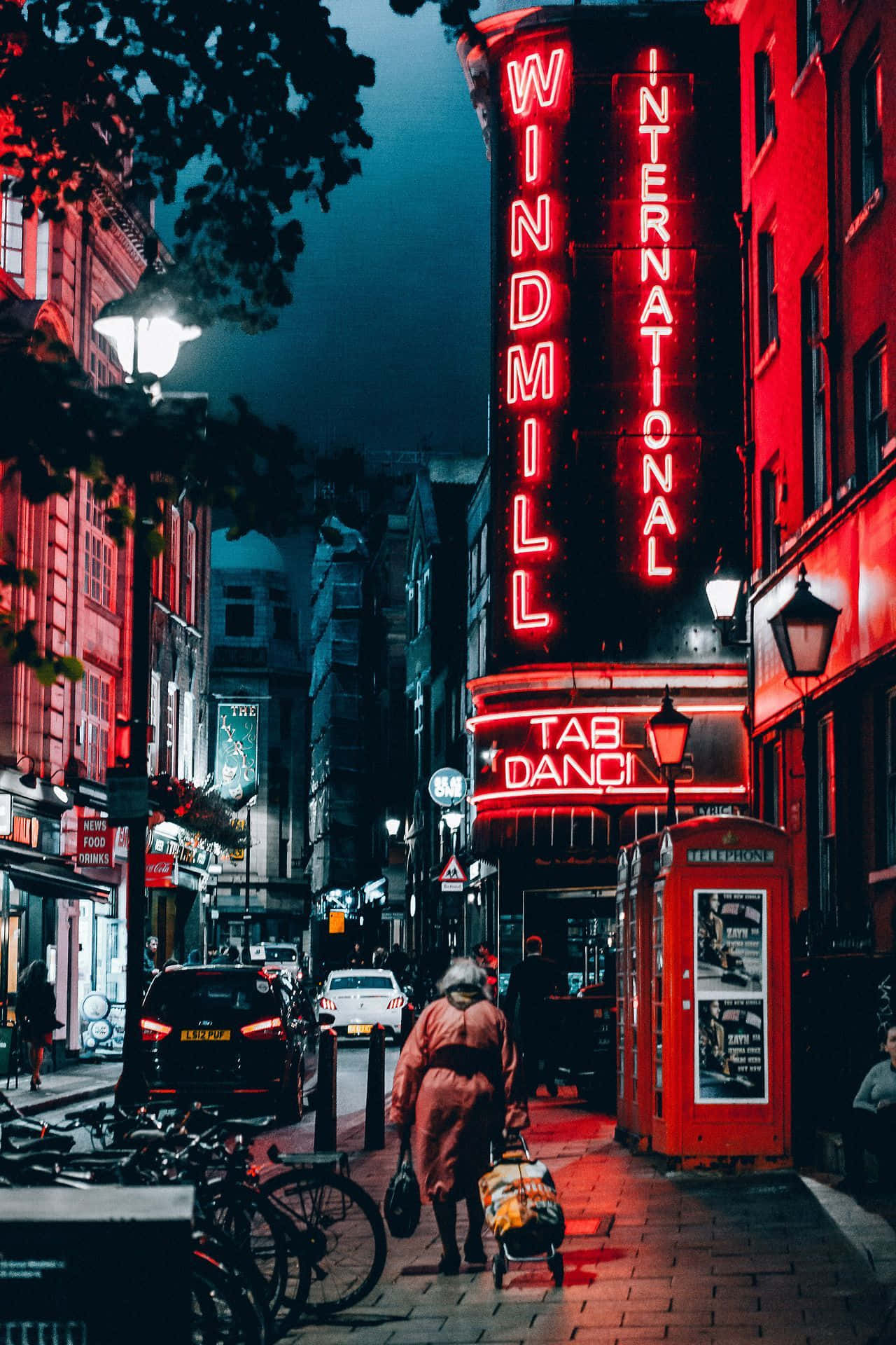Tumbukia Katika Kumbukumbu na Mandhari ya Retro Aesthetic Picha ya Ukuta