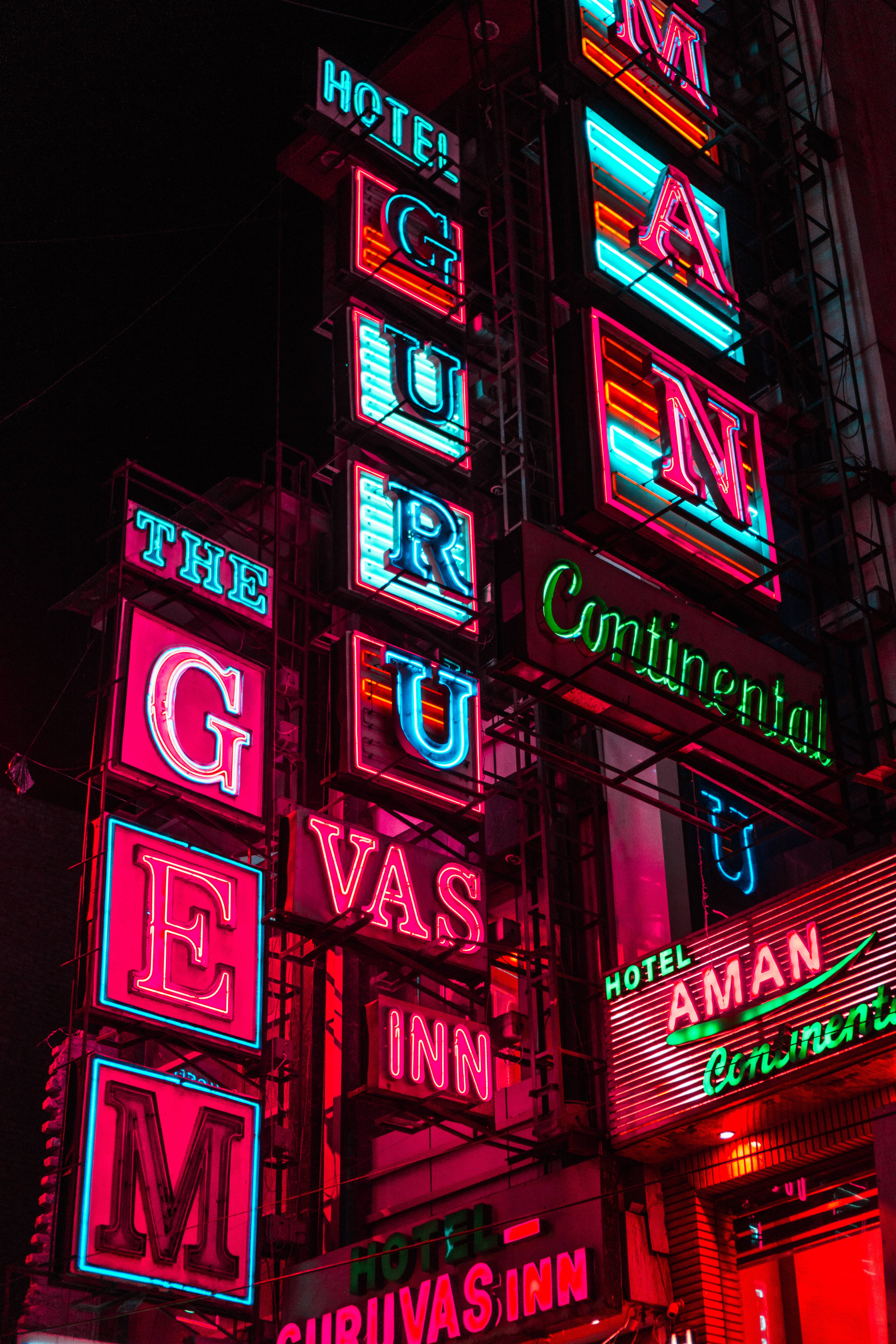 Vintage Hotel Signs Picha ya Ukuta