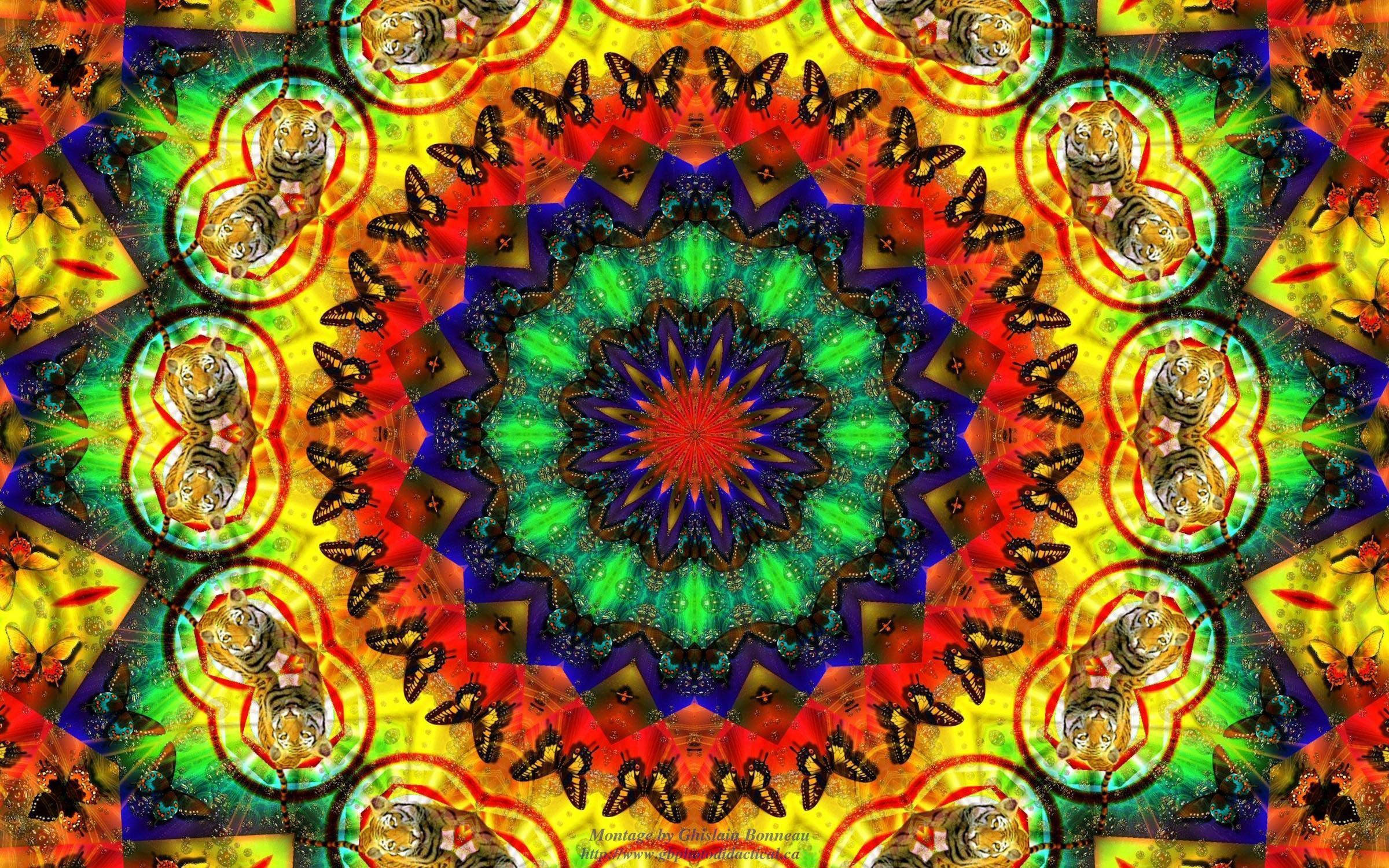 Wanyama wa Fractal Wenye Mandhari ya Giza na Kuvutia Picha ya Ukuta