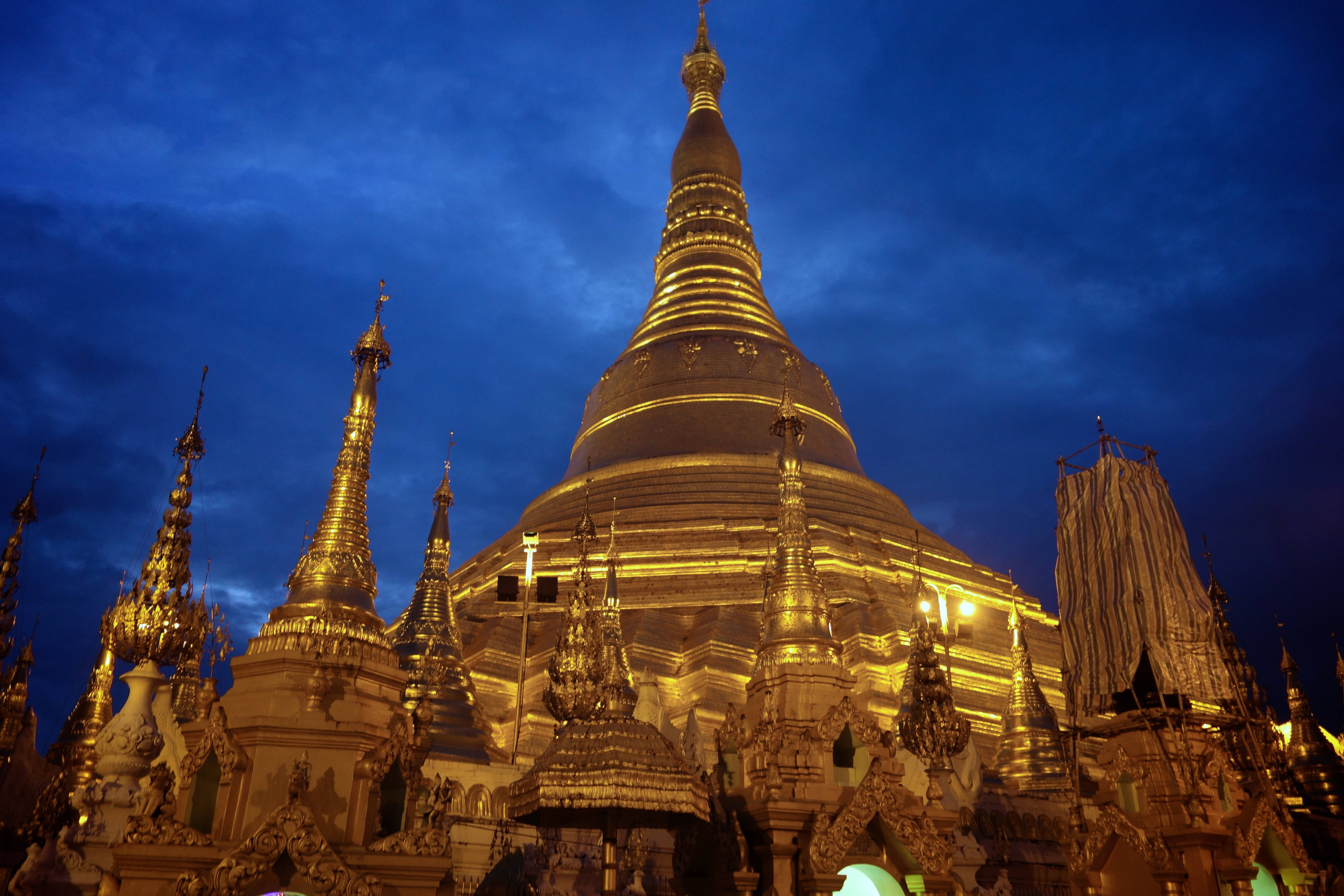 Yangon Shwedagon Sun Down Picha ya Ukuta