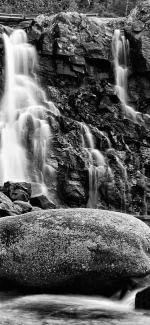 Black And White Iphone Pictures — Galaxy F56 Picha ya Ukuta