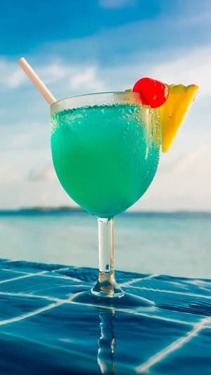 Blue Hawaiian Cocktail Tropical Drink Wallpaper — 9:16 Picha ya Ukuta