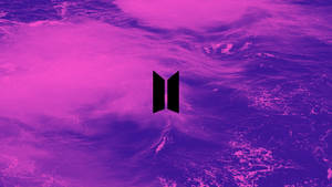 BTS Logo Aesthetic ya Rangi ya Zambarau — Rahisi Picha ya Ukuta
