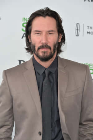 Captivating Keanu Reeves Portrait — Oppo Pad Mini Picha ya Ukuta