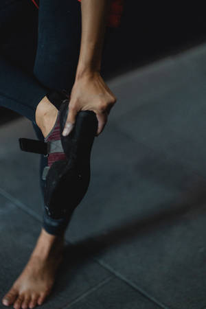 Captivating Lower Body Sporty Look — Xiaomi Pad Picha ya Ukuta