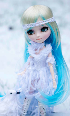Cute Barbie Doll With Blue Hair — Galaxy Tab S11 Ultra Picha ya Ukuta