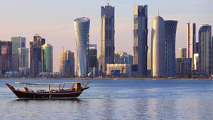 Designs za skyscrapers za delicate za Qatar wallpaper — Magharibi Picha ya Ukuta