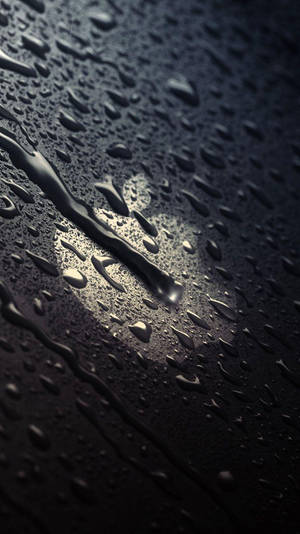 Droplets On Apple Logo iPhone SE — iPhone Se Picha ya Ukuta