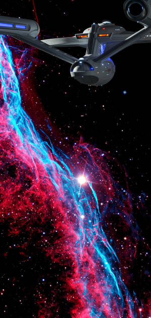 Galaxy S10 Plus Star Trek ship in outer space wallpaper — iPhone 14 Plus Picha ya Ukuta