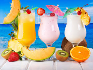 Glasi za Fruity za Vijiko vya Tropiki wallpaper — 4:3 Picha ya Ukuta