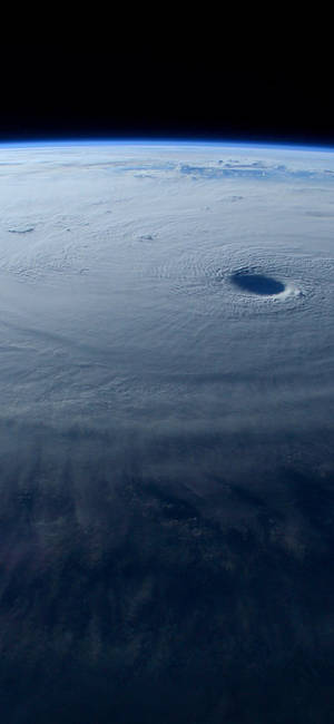 Hurricane scenic view wallpaper — iPhone 12 mini Picha ya Ukuta
