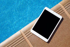 iPad Mini Karibu na Pwili — iPad Mini Picha ya Ukuta