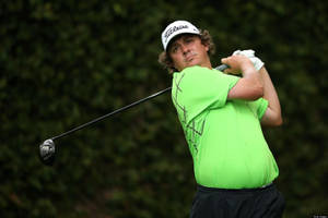 Jason Dufner Anayoyi Kanzu ya Kijani Neon — Kijani cha neon Picha ya Ukuta