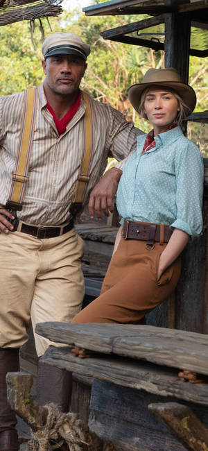 Jungle Cruise Emily Blunt The Rock wallpaper. — iPhone Air Picha ya Ukuta