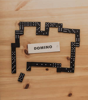 Kifaranga cha Domino za Mwitu — Vivo X Fold5 Picha ya Ukuta