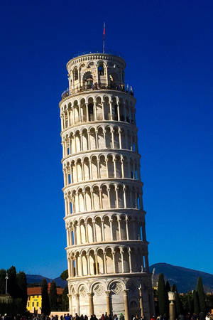 Leaning Tower Of Pisa Against Dark Blue Sky — Huawei MatePad Air (2025) Picha ya Ukuta