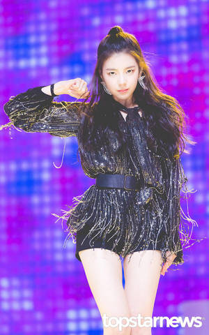 Lia ITZY It'z Different debut showcase wallpaper. — Lenovo Legion Y700 AI Picha ya Ukuta