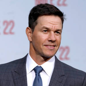 Mark Wahlberg Katika Ushirikiano wa Kifahari wallpaper — Pixel Watch 3 Picha ya Ukuta