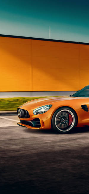 Mercedes Orange iPhone X — iPhone 15 Plus Picha ya Ukuta