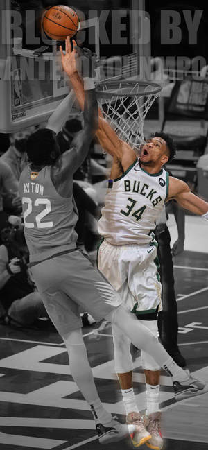 Milwaukee Bucks dhidi ya Phoenix Suns wallpaper — iPhone 16 Picha ya Ukuta