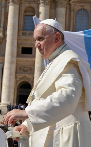 Modern Catholic Pope — Galaxy Tab S11 Ultra Picha ya Ukuta