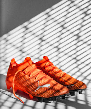 Puma Ultra 1.1 ya Orange wallpaper — Galaxy Z Fold 6 Picha ya Ukuta