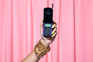 Purple Motorola StarTAC — Motorola Picha ya Ukuta