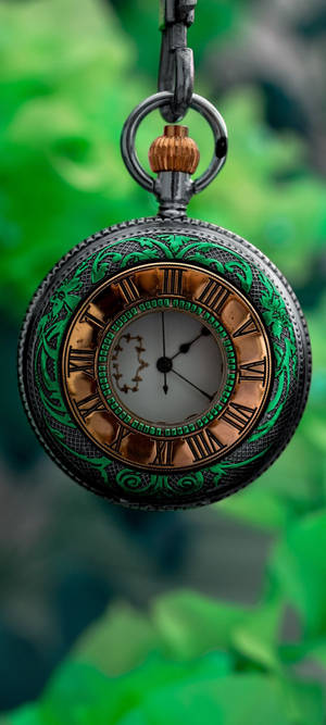 Redmi Note 10 Pocket Watch ya Green na Bronze — POCO C81x Picha ya Ukuta