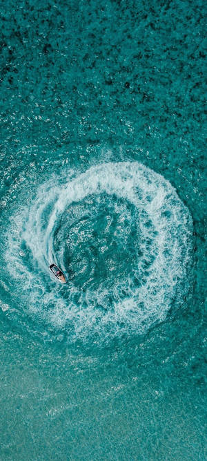 Samsung S21 Ultra Mzunguko wa Speedboat Wallpaper — 1440x3200 Picha ya Ukuta