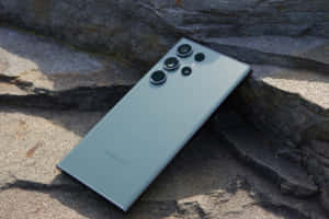 Samsung S23 Ultra Juu ya Mwamba — Samsung galaxy s22 Picha ya Ukuta
