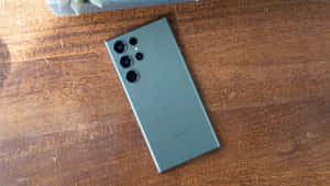Samsung S23 Ultra Kijani Nyuma Mkusanyiko wa Kamera Mwonekano wa Mbao — Samsung galaxy Picha ya Ukuta