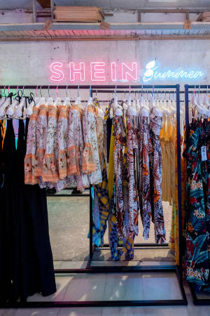 Shein Summer Collection — Xiaomi Pad 9 Pro Max Picha ya Ukuta