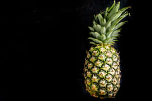 Pineapple background — MacBook Air M3 Picha ya Ukuta
