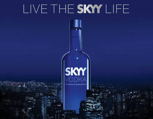Skyy Vodka Ishi Maisha ya Skyy Bango — Bluu iliyokolea Picha ya Ukuta