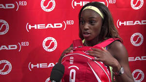 Sloane Stephens Akiwa na Begi ya Head — Nyekundu aesthetic GIF Picha ya Ukuta