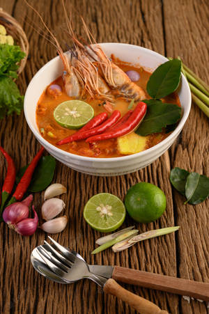 Spicy Tom Yum Soup With Prawns — Huawei MatePad Picha ya Ukuta