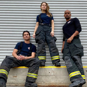 Station 19 trio wallpaper — Pixel Watch 5 Picha ya Ukuta