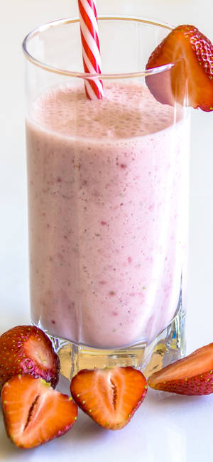 Strawberry milk smoothie wallpaper — ROG Phone 9 Picha ya Ukuta
