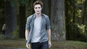The Twilight Saga Edward Katika Misitu wallpaper