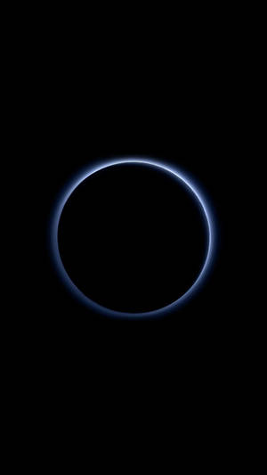 Picha ya Amoled ya kusufu ya shamsi katika mwanga wa bluu.
