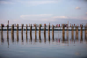 Uchunguzi wa Karibu wa U Bein Bridge huko Mandalay — Mandhari ya bahari Picha ya Ukuta
