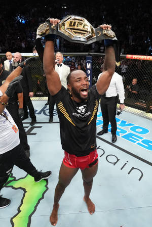 Ushindi wa Leon Edwards — Huawei MatePad Pro Max Picha ya Ukuta