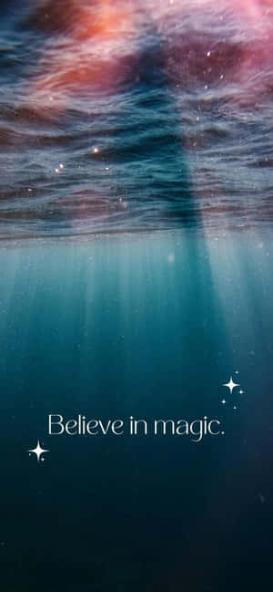 Iphone 13 Pro background — Galaxy C55 Picha ya Ukuta