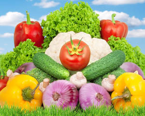 Symmetrical vegetable display wallpaper — 5:4 Picha ya Ukuta